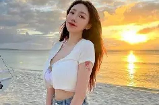 萧亚轩最爱的前男友出轨劈腿疑婚变门当户对的婚姻不再是童话