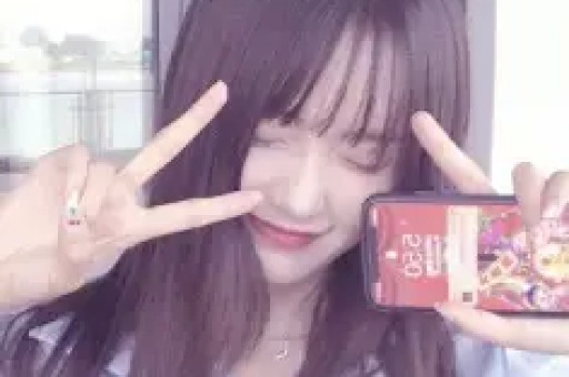 韩国“劣迹艺人”与好莱坞明星合影网友：黑历史都能洗成国际范